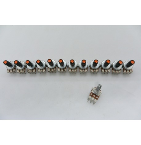TR-808, KIT Potentiomètre Level TR-808 Roland